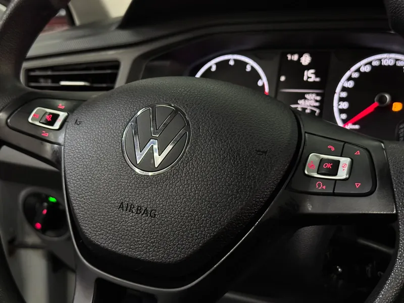 Volkswagen Polo Prata