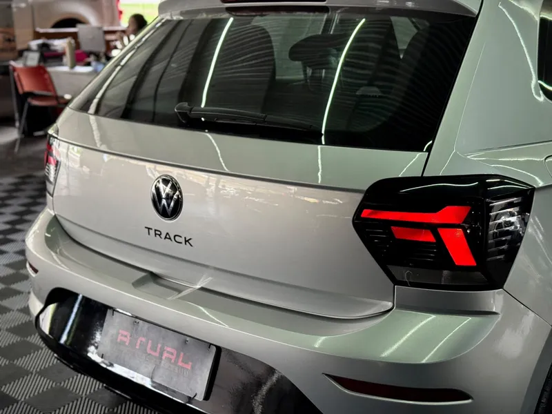 Volkswagen Polo Prata