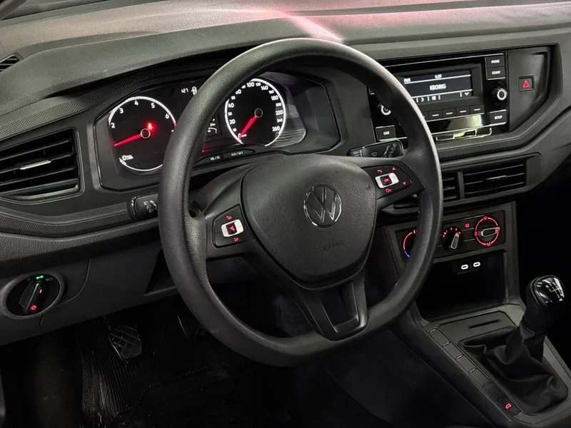 Volkswagen Polo Prata