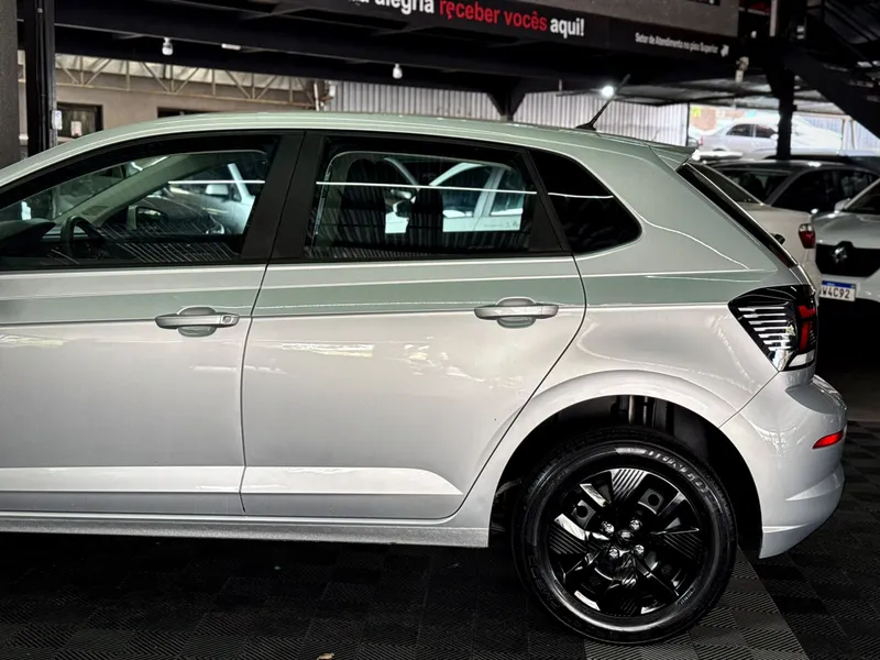 Volkswagen Polo Prata