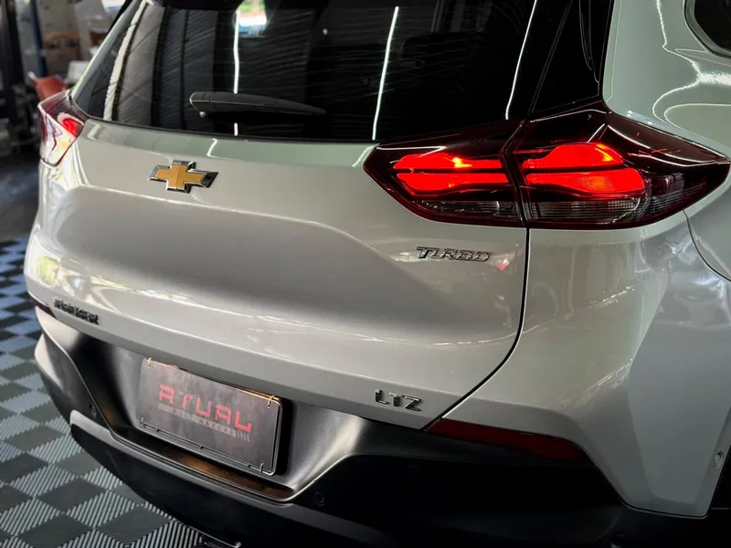 Chevrolet Tracker Prata