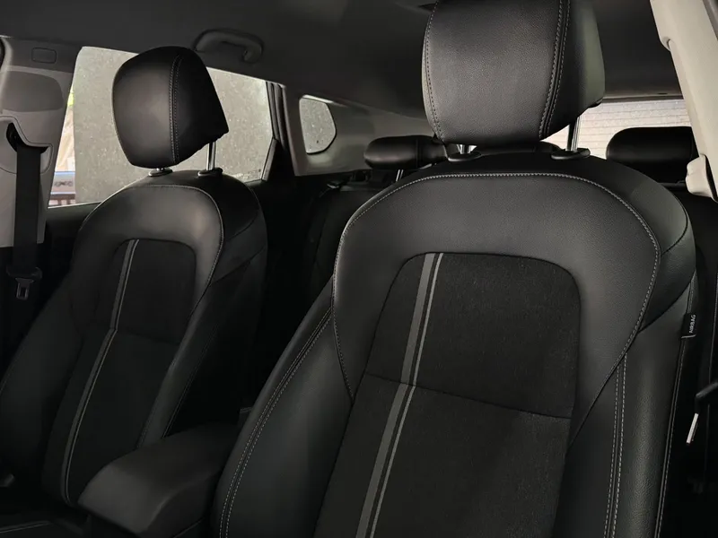 Chevrolet Tracker Cinza
