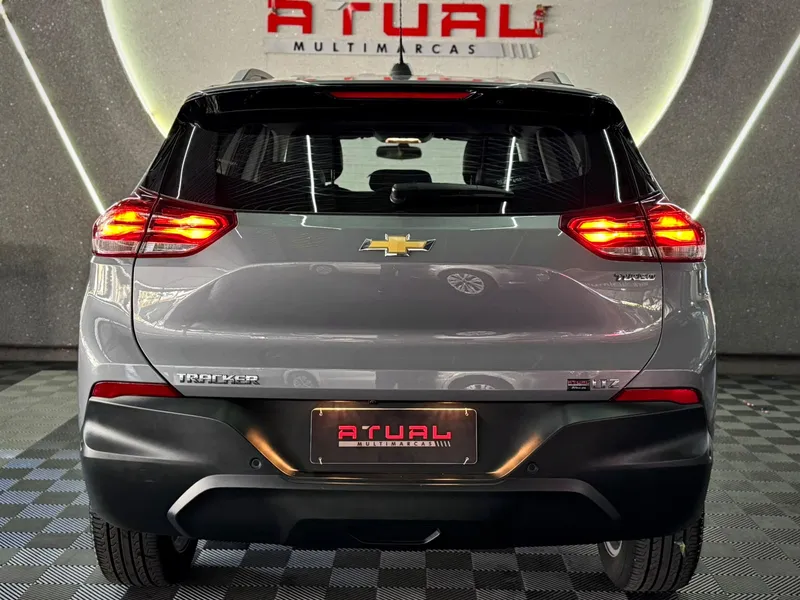 Chevrolet Tracker Cinza