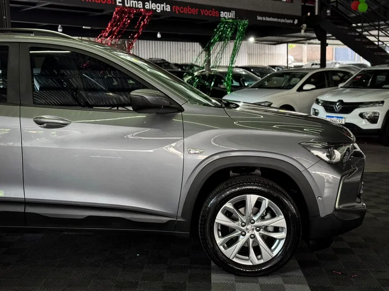 Chevrolet Tracker Cinza
