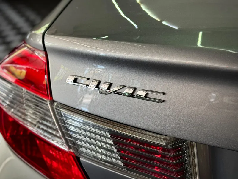 Honda Civic Cinza
