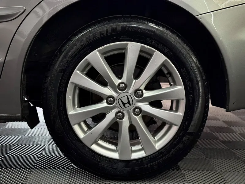 Honda Civic Cinza