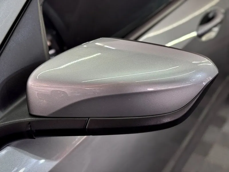 Chevrolet Onix Prata