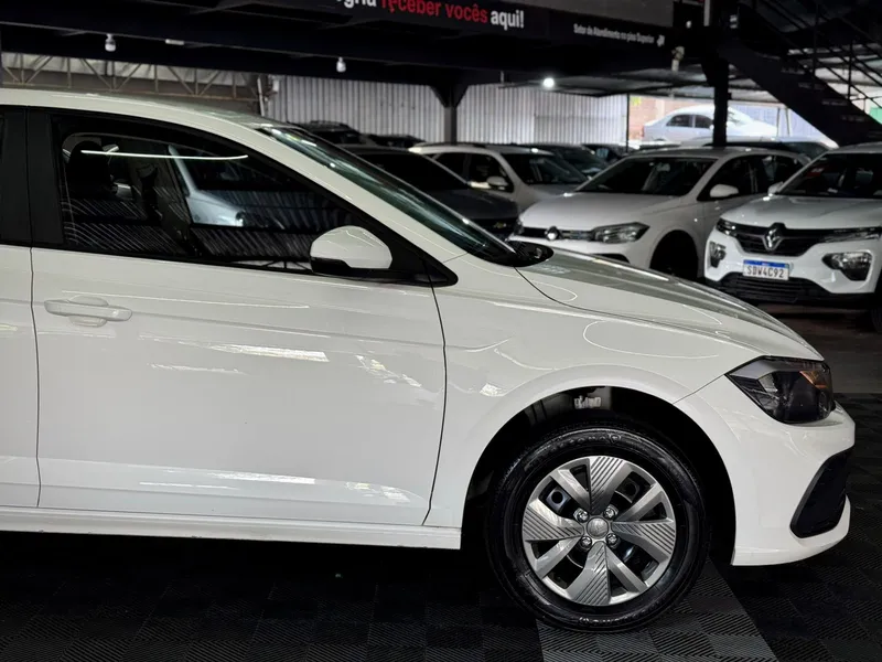 Volkswagen Polo Branco