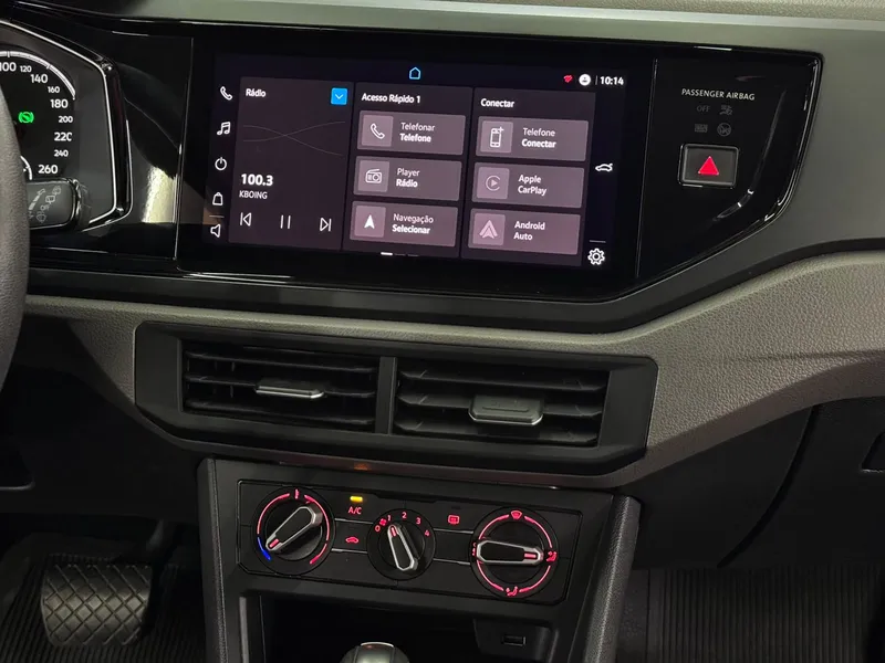 Volkswagen Polo Preto