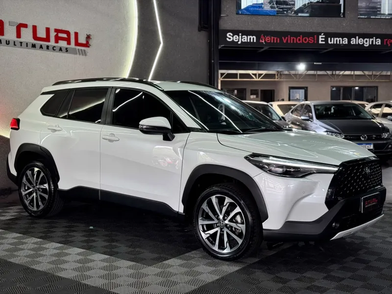 Toyota Corolla Cross Branco