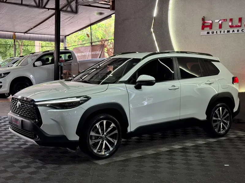 Toyota Corolla Cross Branco