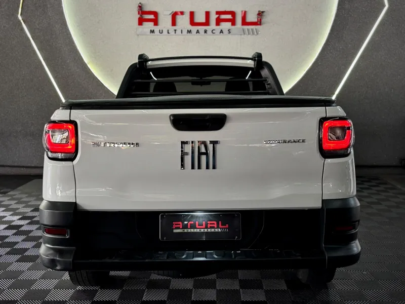 Fiat Strada Branco