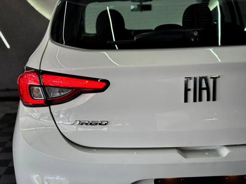 Fiat Argo Branco