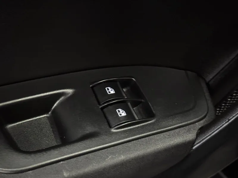 Fiat Argo Preto