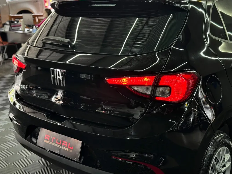 Fiat Argo Preto