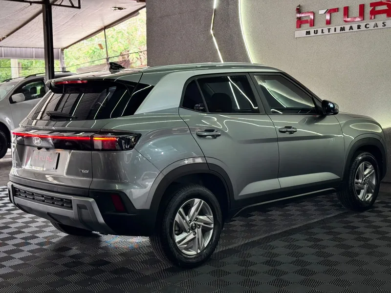 Hyundai Creta Cinza