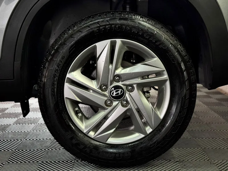 Hyundai Creta Cinza