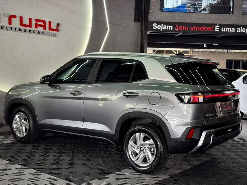 Hyundai Creta Cinza