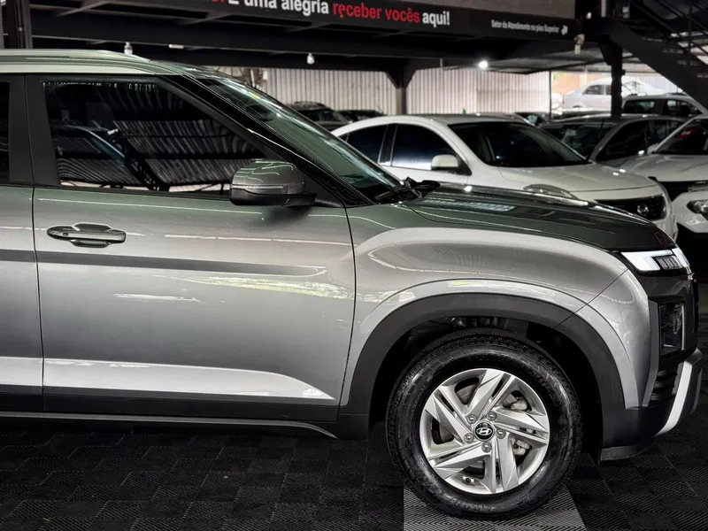 Hyundai Creta Cinza