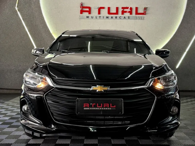 Chevrolet Onix Sedan Preto