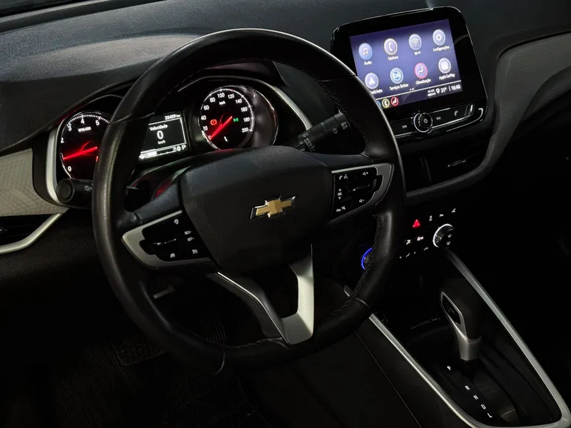 Chevrolet Onix Sedan Preto