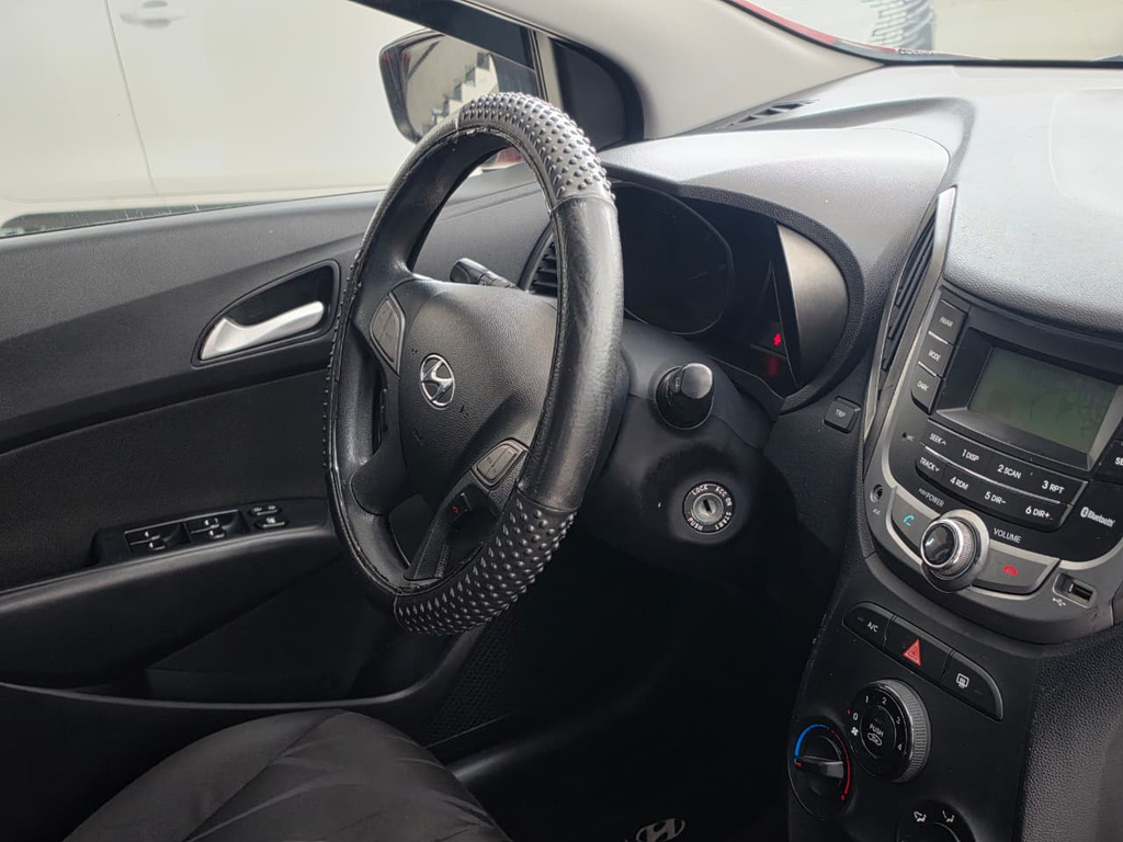 Hyundai HB20 Vermelho
