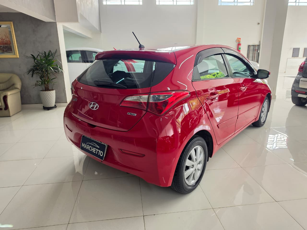 Hyundai HB20 Vermelho