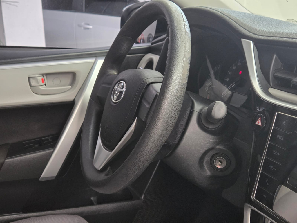 Toyota Corolla Cinza