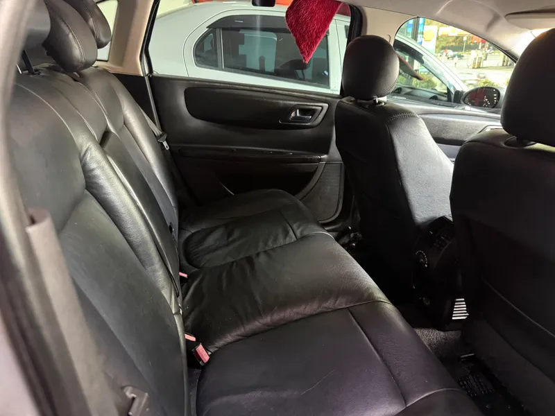 Citroen C4 Pallas Prata