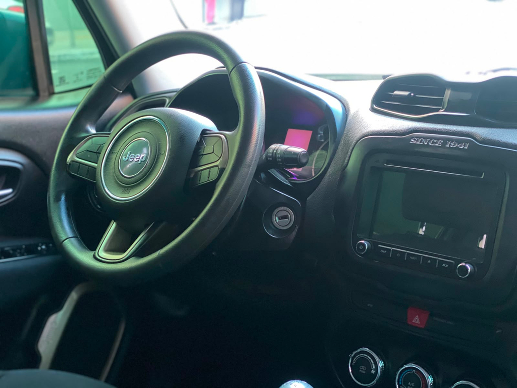 Jeep Renegade Preto