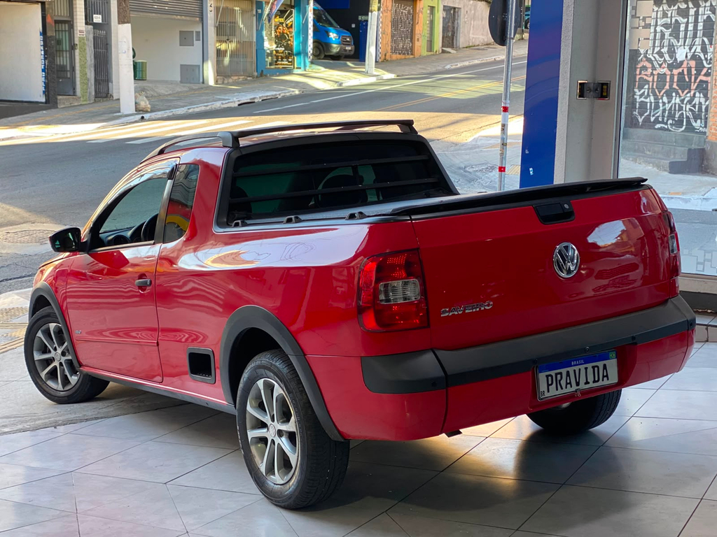 Volkswagen Saveiro Vermelho