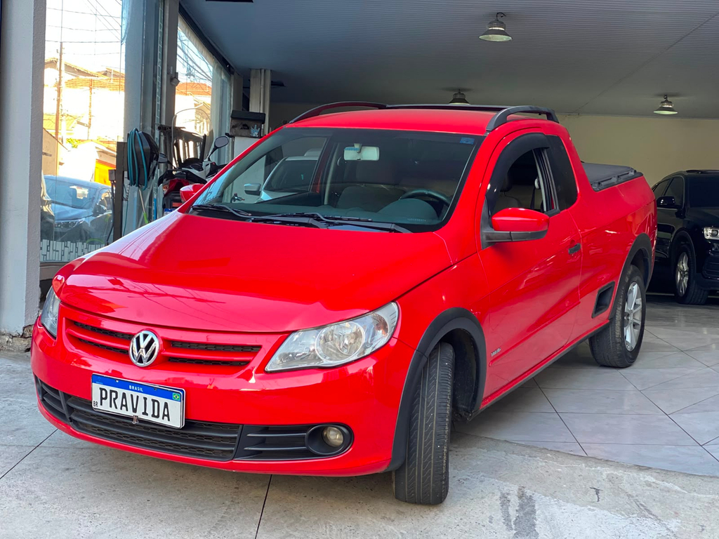 Volkswagen Saveiro Vermelho
