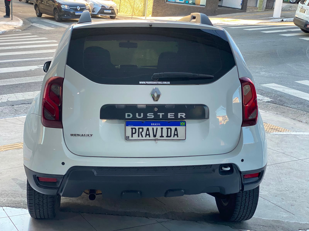 Renault Duster Branco