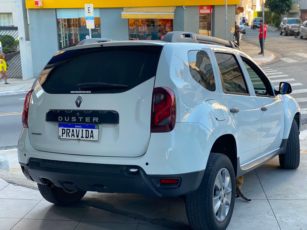 Renault Duster Branco