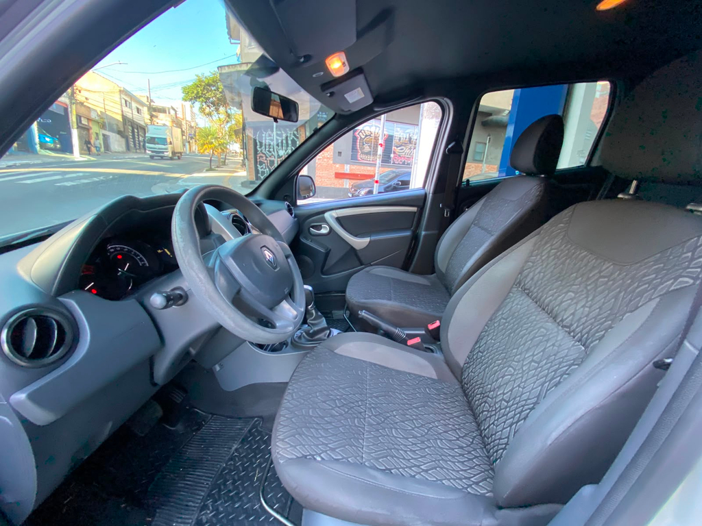 Renault Duster Branco