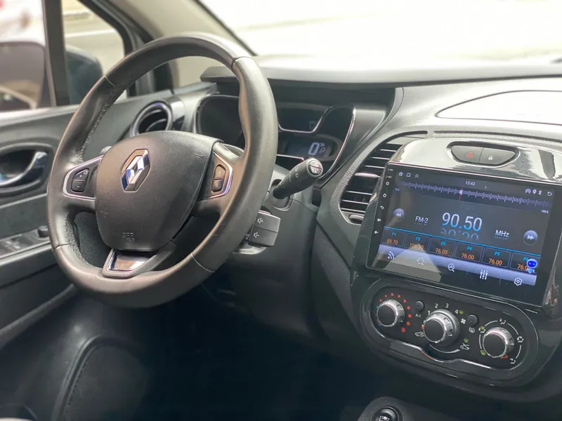 Renault Captur Prata