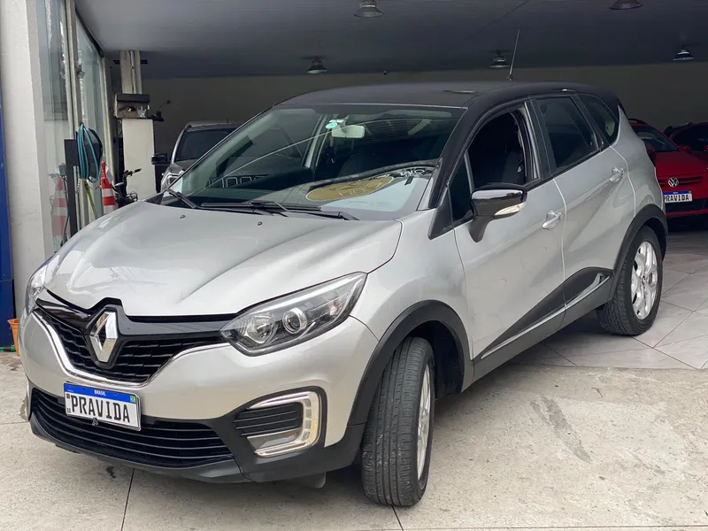 Renault Captur Prata