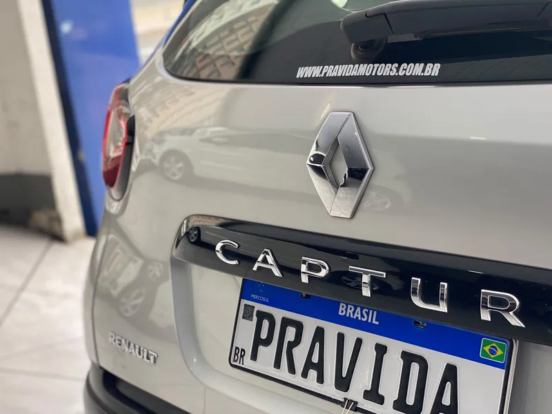 Renault Captur Prata