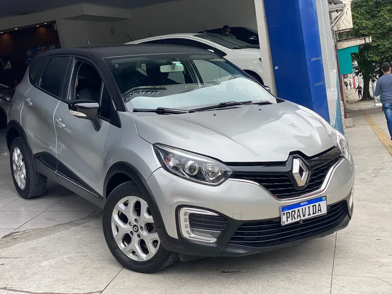 Renault Captur Prata