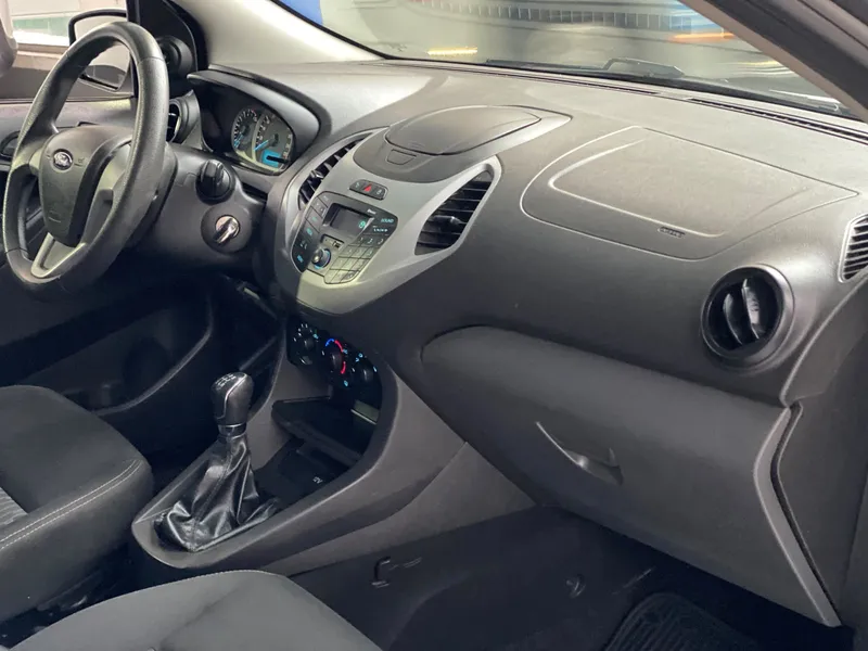 Ford Ka Hatch Branco