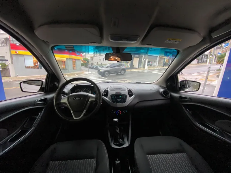 Ford Ka Hatch Branco