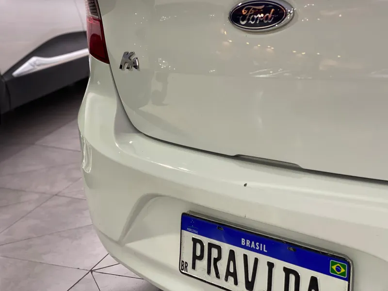 Ford Ka Hatch Branco