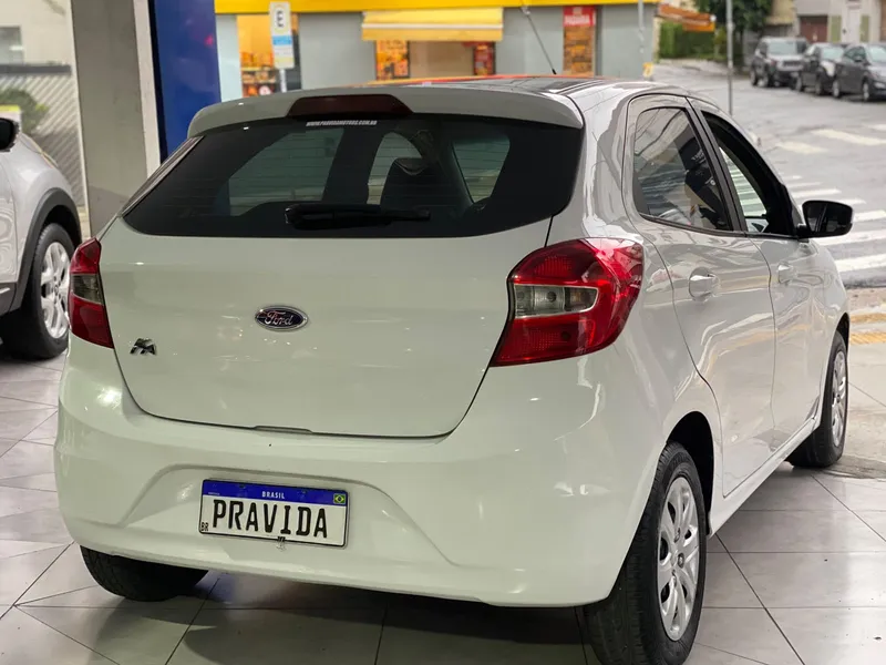 Ford Ka Hatch Branco