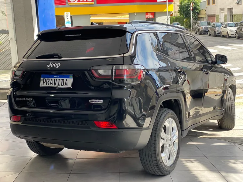 Jeep Compass Preto
