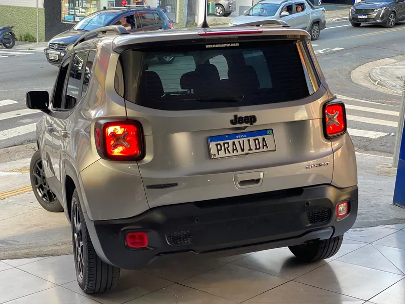 Jeep Renegade Prata