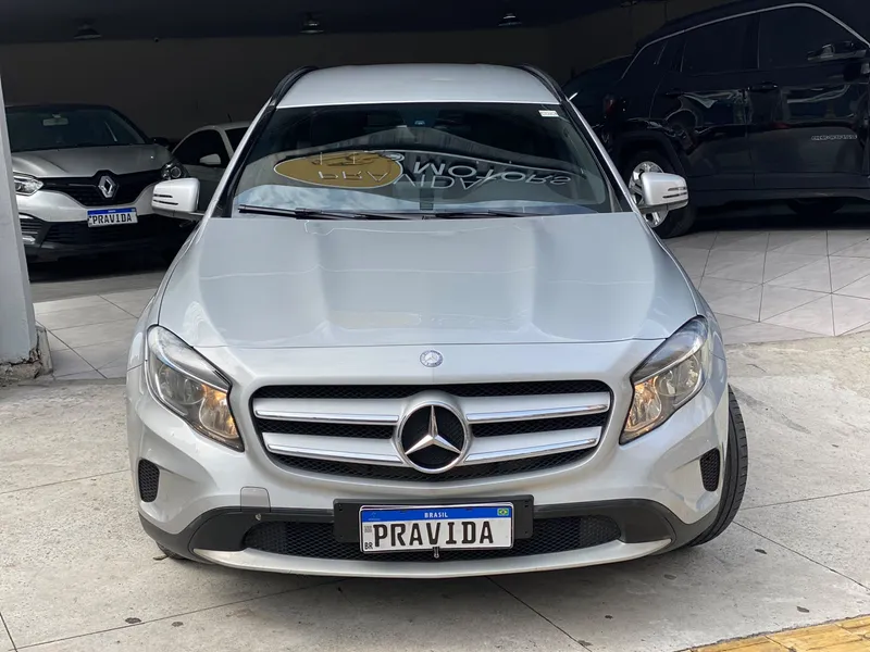 Mercedes Benz Classe GLA Prata