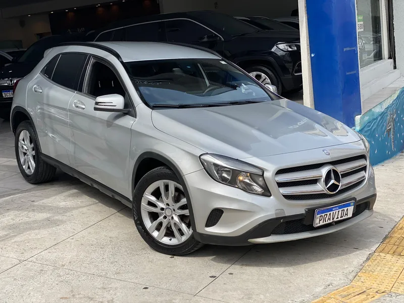 Mercedes Benz Classe GLA Prata