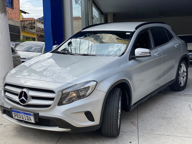 Mercedes Benz Classe GLA Prata