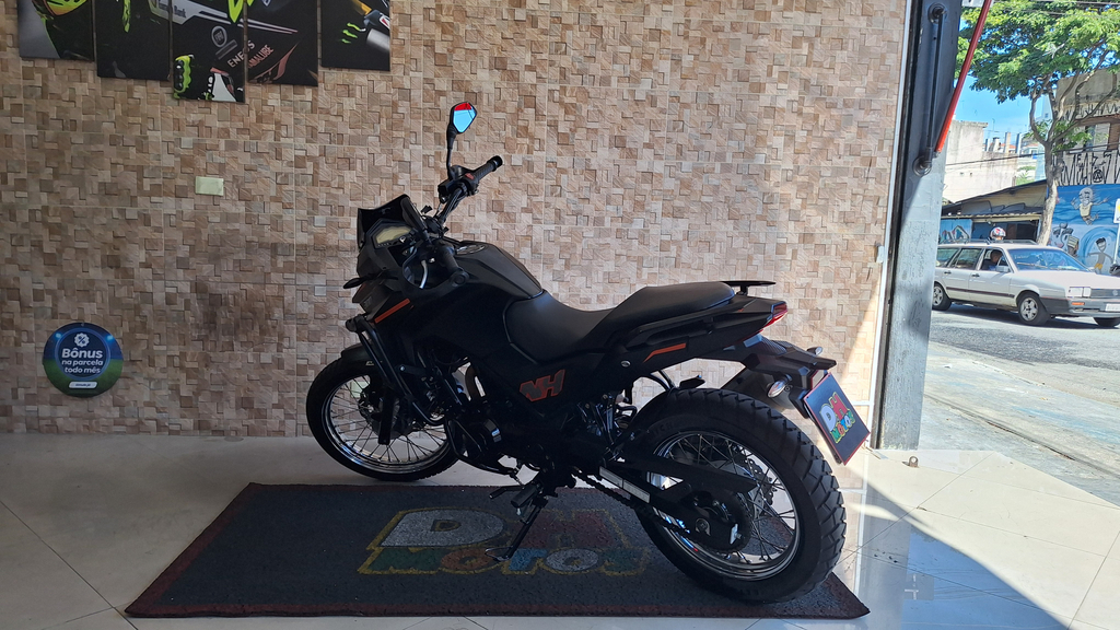 Dafra NH Preto
