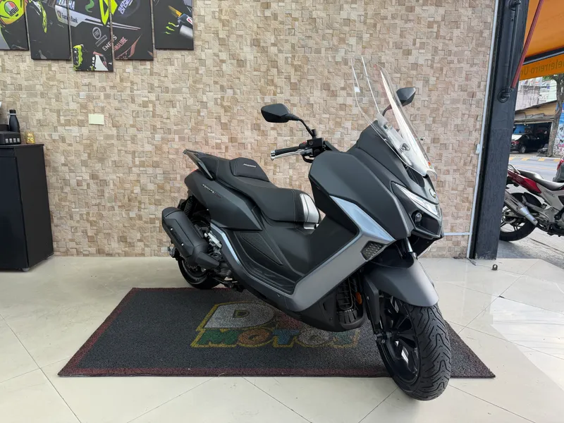 Dafra MAXSYM Preto